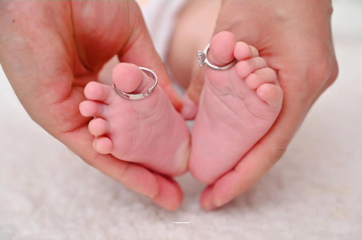 宁夏怎样给宝宝喂奶